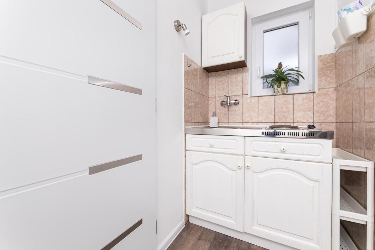 Apartments Aisa* Countryside Holiday Just 500M From The Beach! Крк Экстерьер фото